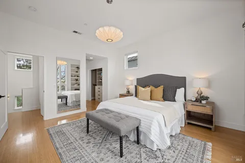 a view of an empty walk in closet