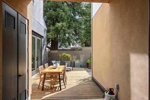 $1,995,000 | 105 G Street, Petaluma, CA 94952