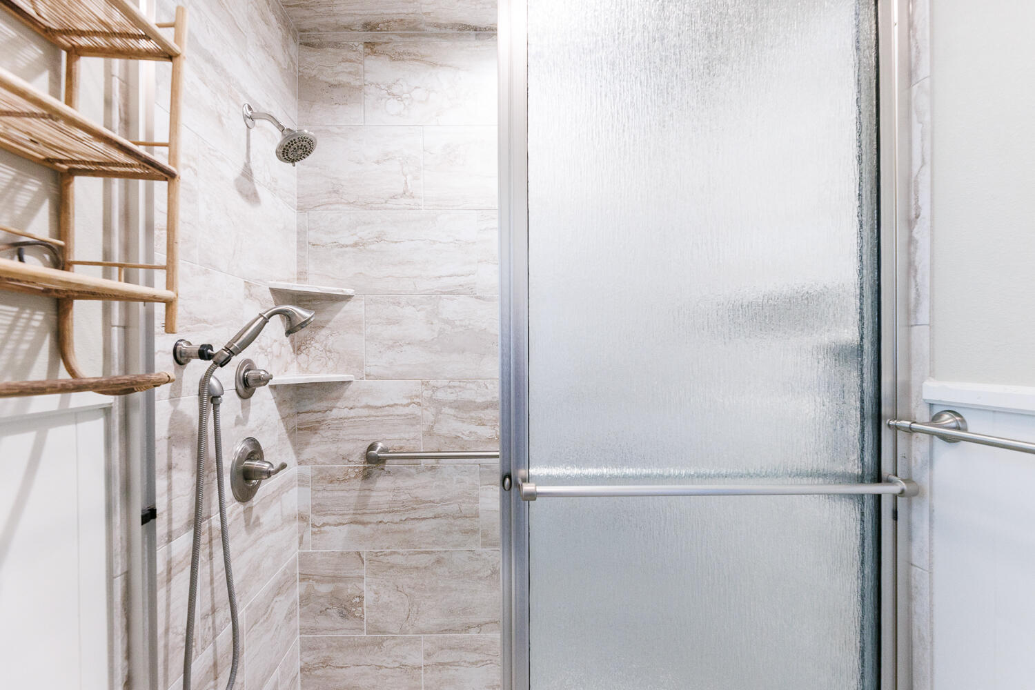4419 79th Street Lubbock, TX 79424 - Photo 33 of 47 Beautifully Tiled Shower