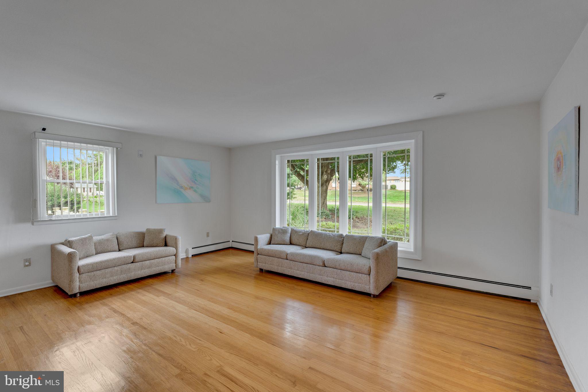 308 Madison Road Huntingdon Valley, PA 19006 - Photo 17 of 49 Gallery Image 17