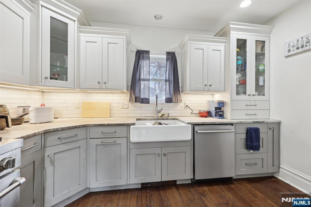 48 Marinus Street Rochelle Park, NJ 07662 - Photo 14 of 42