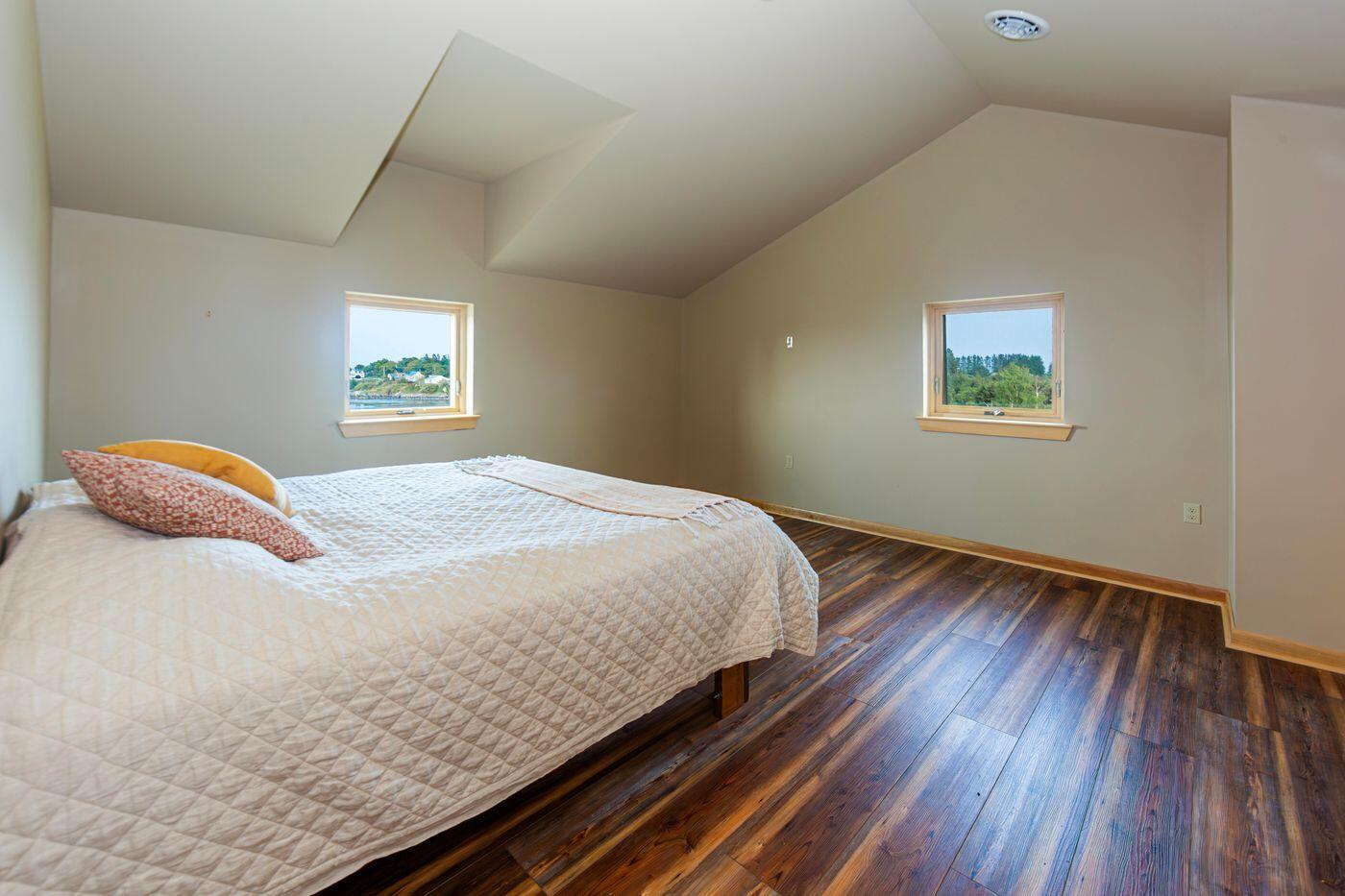 55 Diamond Point Road Lubec, ME 04652 - Photo 21 of 34