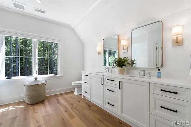 $2,750,000 | 1504 Kehrs Mill Road, Chesterfield, MO 63005