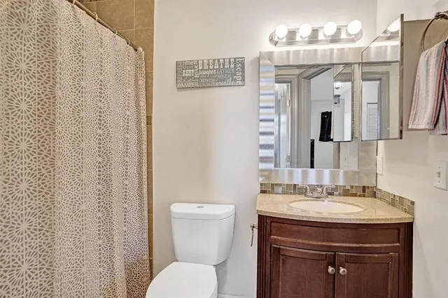 $2,450 | 760 Banks Road, Coconut Creek, FL 33063