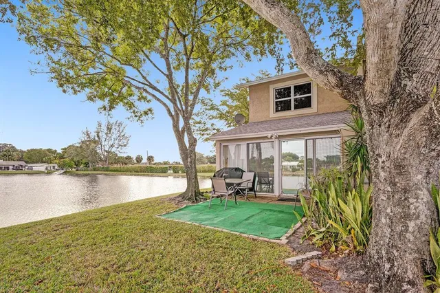 $2,450 | 760 Banks Road, Coconut Creek, FL 33063