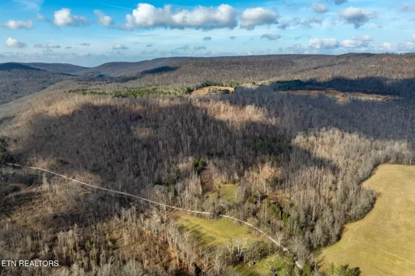 $1,697,500 | 700-ac Puncheon Creek Lane, Livingston, TN 38570