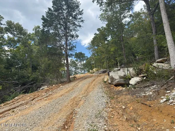 $1,697,500 | 700-ac Puncheon Creek Lane, Livingston, TN 38570