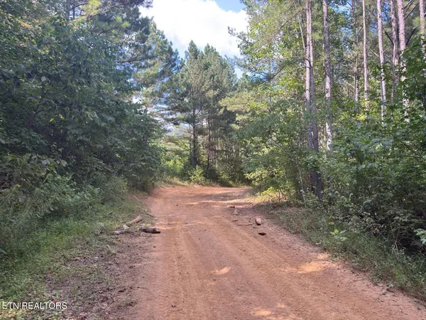 $1,697,500 | 700-ac Puncheon Creek Lane, Livingston, TN 38570