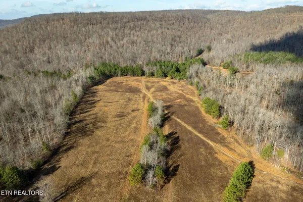 $1,697,500 | 700-ac Puncheon Creek Lane, Livingston, TN 38570