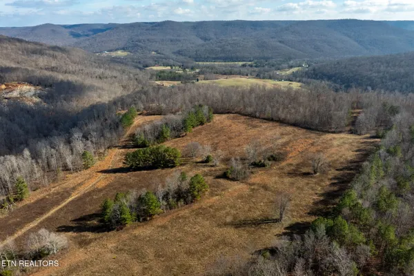 $1,697,500 | 700-ac Puncheon Creek Lane, Livingston, TN 38570