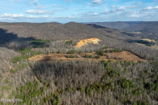 $1,697,500 | 700-ac Puncheon Creek Lane, Livingston, TN 38570