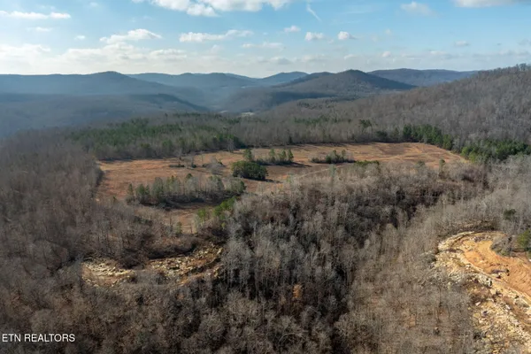 $1,697,500 | 700-ac Puncheon Creek Lane, Livingston, TN 38570