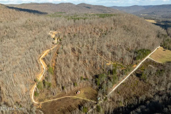 $1,697,500 | 700-ac Puncheon Creek Lane, Livingston, TN 38570