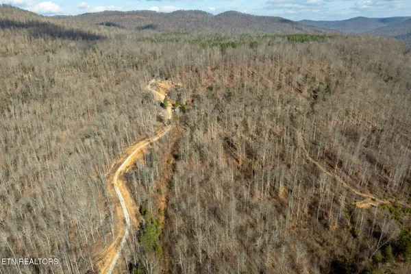 $1,697,500 | 700-ac Puncheon Creek Lane, Livingston, TN 38570