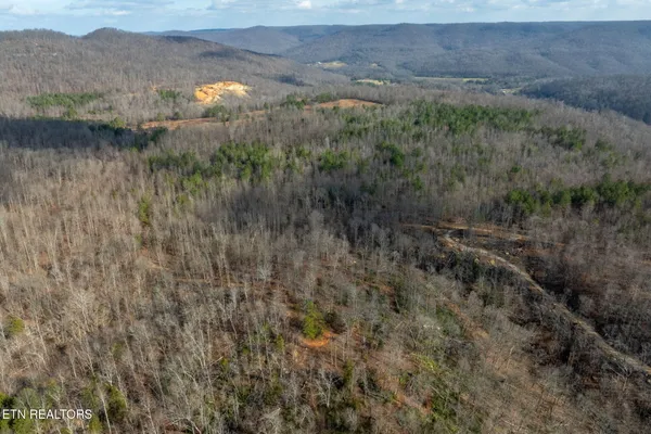 $1,697,500 | 700-ac Puncheon Creek Lane, Livingston, TN 38570