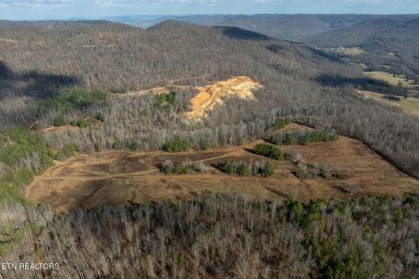 $1,697,500 | 700-ac Puncheon Creek Lane, Livingston, TN 38570