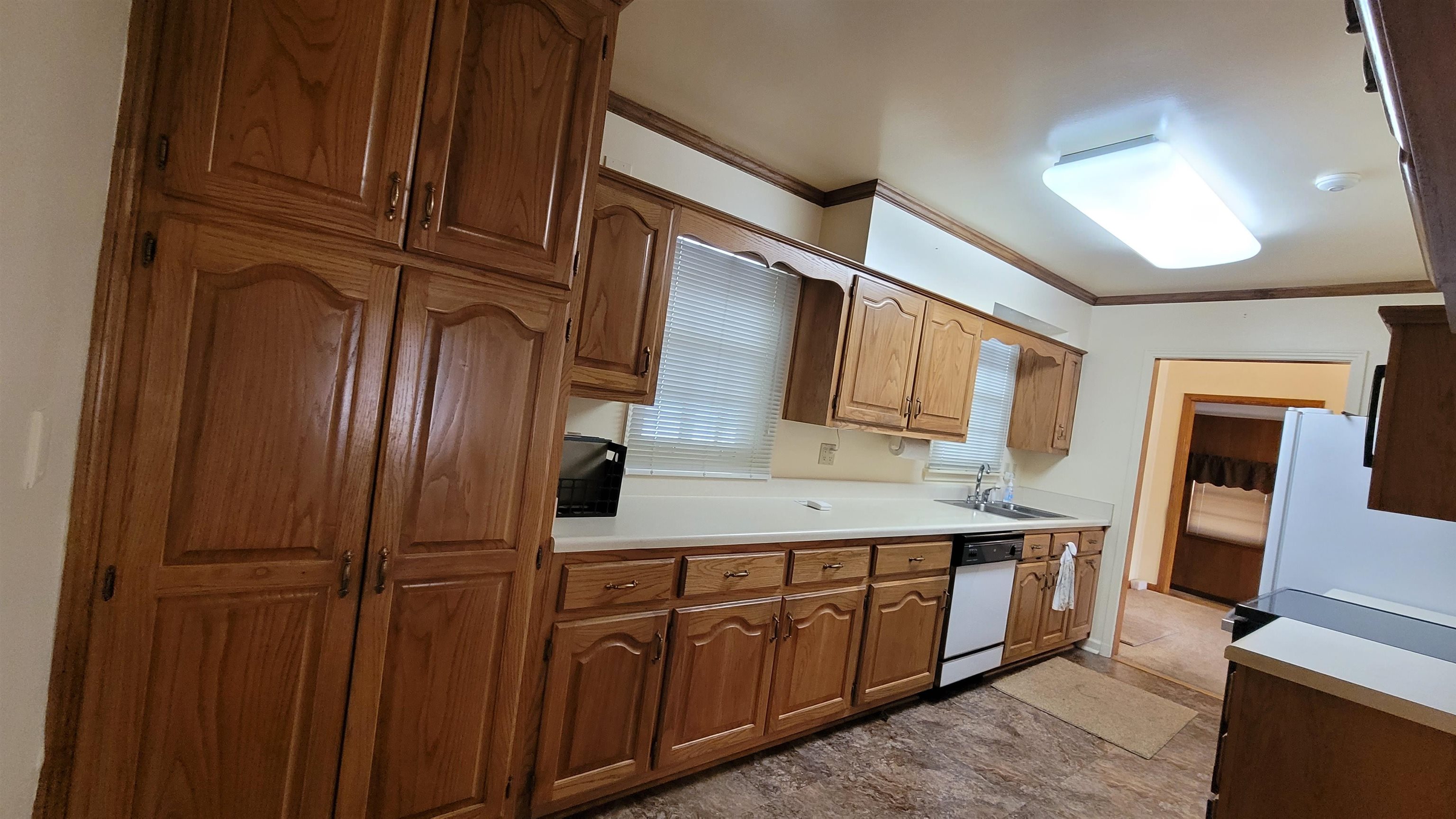 3745 Tchulahoma Road Memphis, TN 38118 - Photo 18 of 39 a bathroom with a sink a mirror and a bathtub