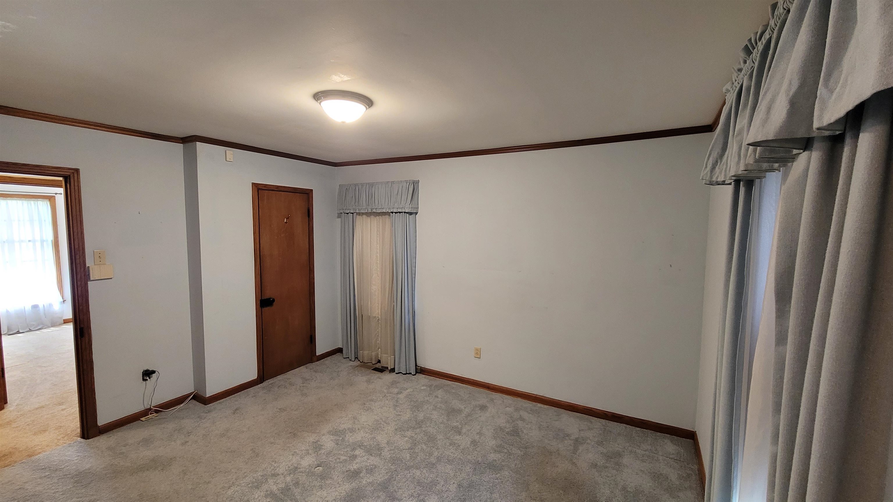 3745 Tchulahoma Road Memphis, TN 38118 - Photo 28 of 39 a view of hallway with stairs