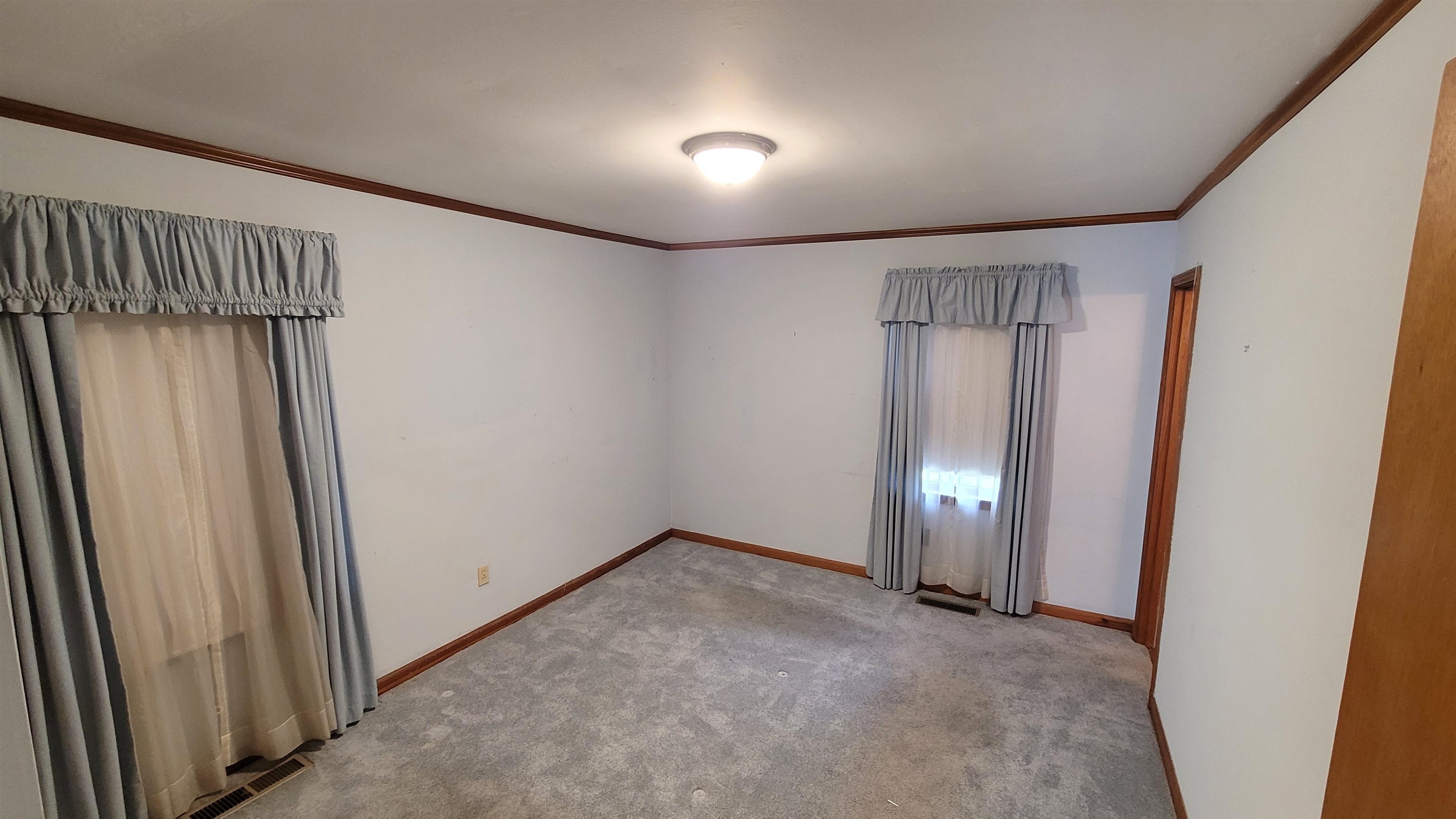 3745 Tchulahoma Road Memphis, TN 38118 - Photo 29 of 39 an empty room with stairs and entrance