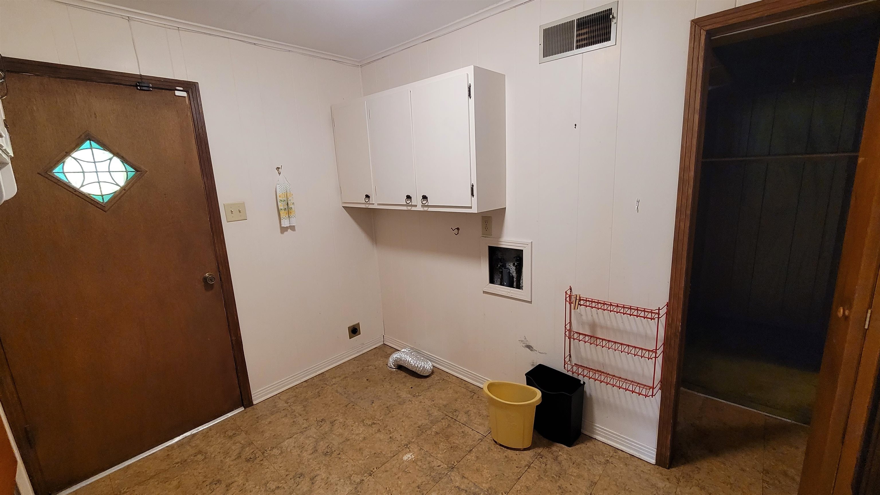 3745 Tchulahoma Road Memphis, TN 38118 - Photo 35 of 39 a view of empty room with windows