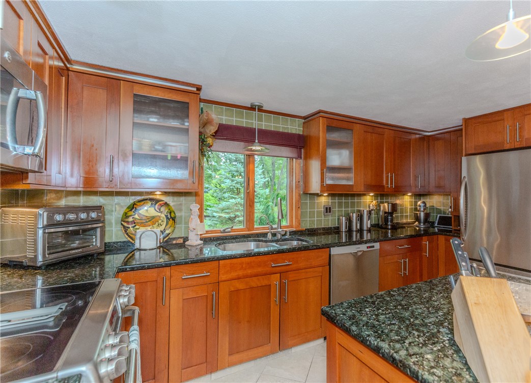 33 Keach Dam Road Glocester, RI 02814 - Photo 13 of 50