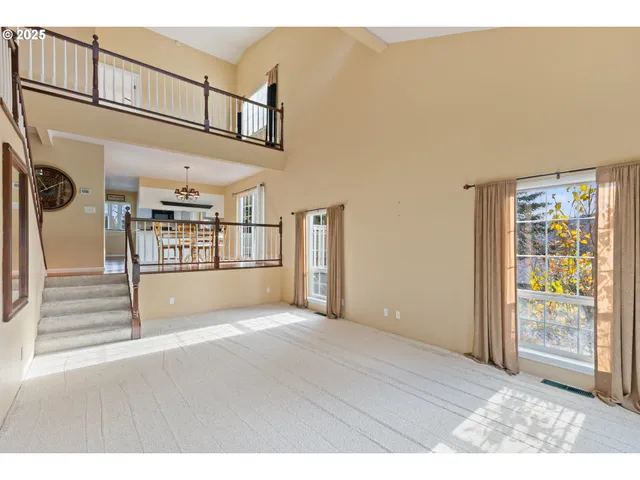 $425,000 | 660 Jade Street, Sutherlin, OR 97479