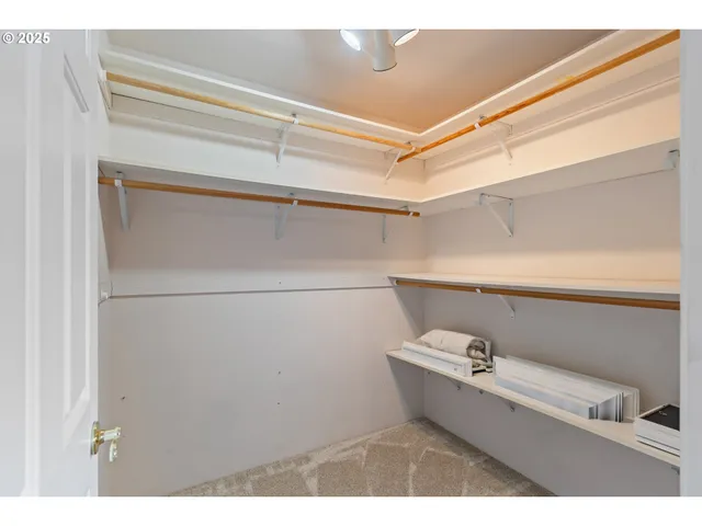 $425,000 | 660 Jade Street, Sutherlin, OR 97479