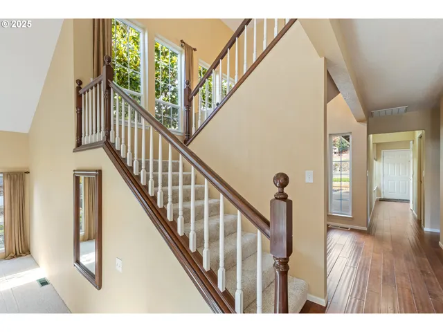 $425,000 | 660 Jade Street, Sutherlin, OR 97479