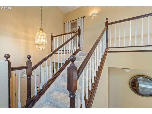 $425,000 | 660 Jade Street, Sutherlin, OR 97479