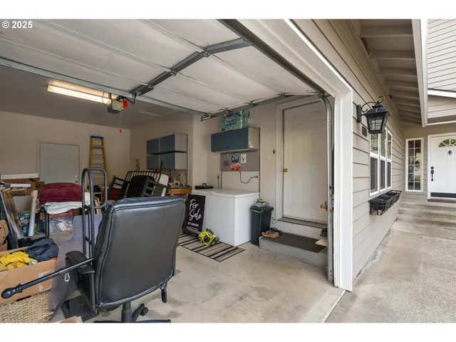 $425,000 | 660 Jade Street, Sutherlin, OR 97479