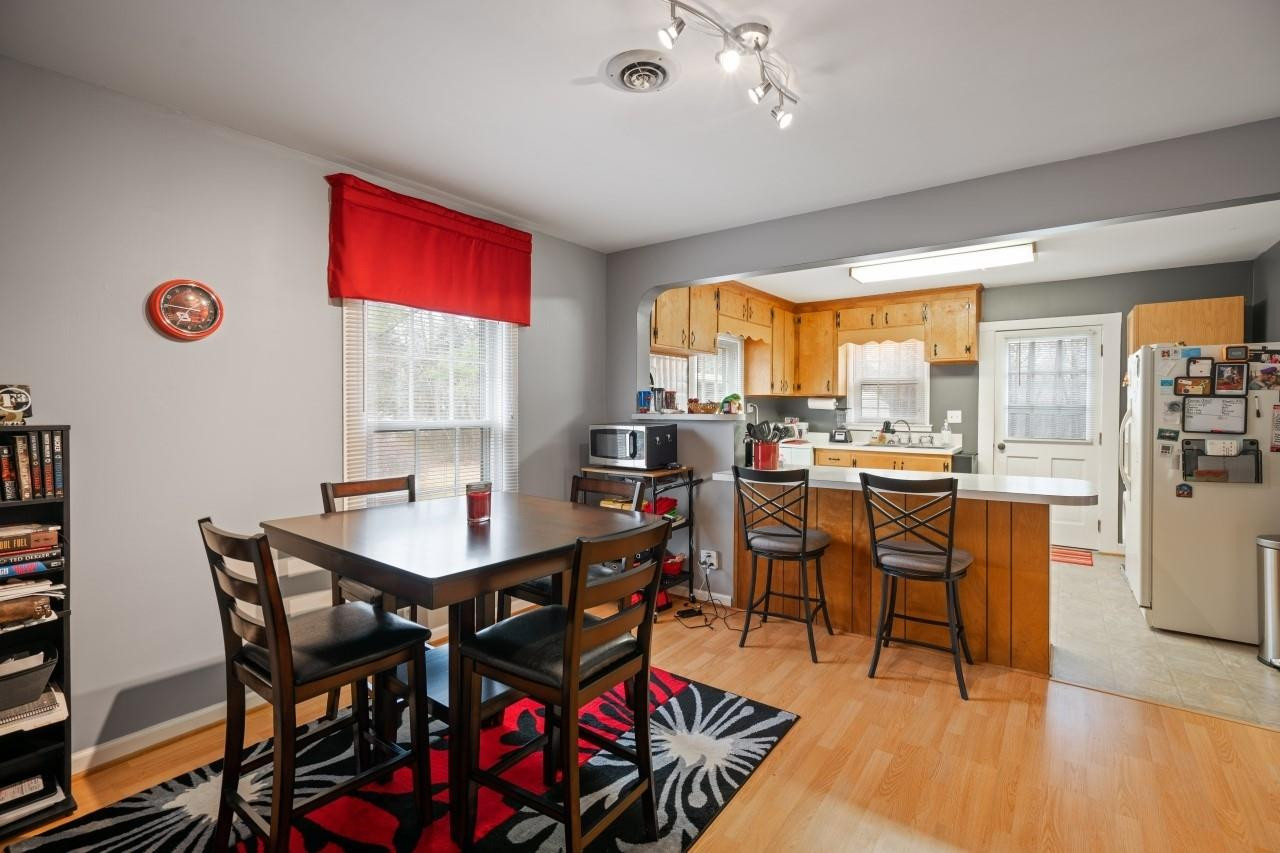 2901-2905 Campbell Road, Unit 2 Raleigh, NC 27606 - Photo 15 of 23 2901 DINING