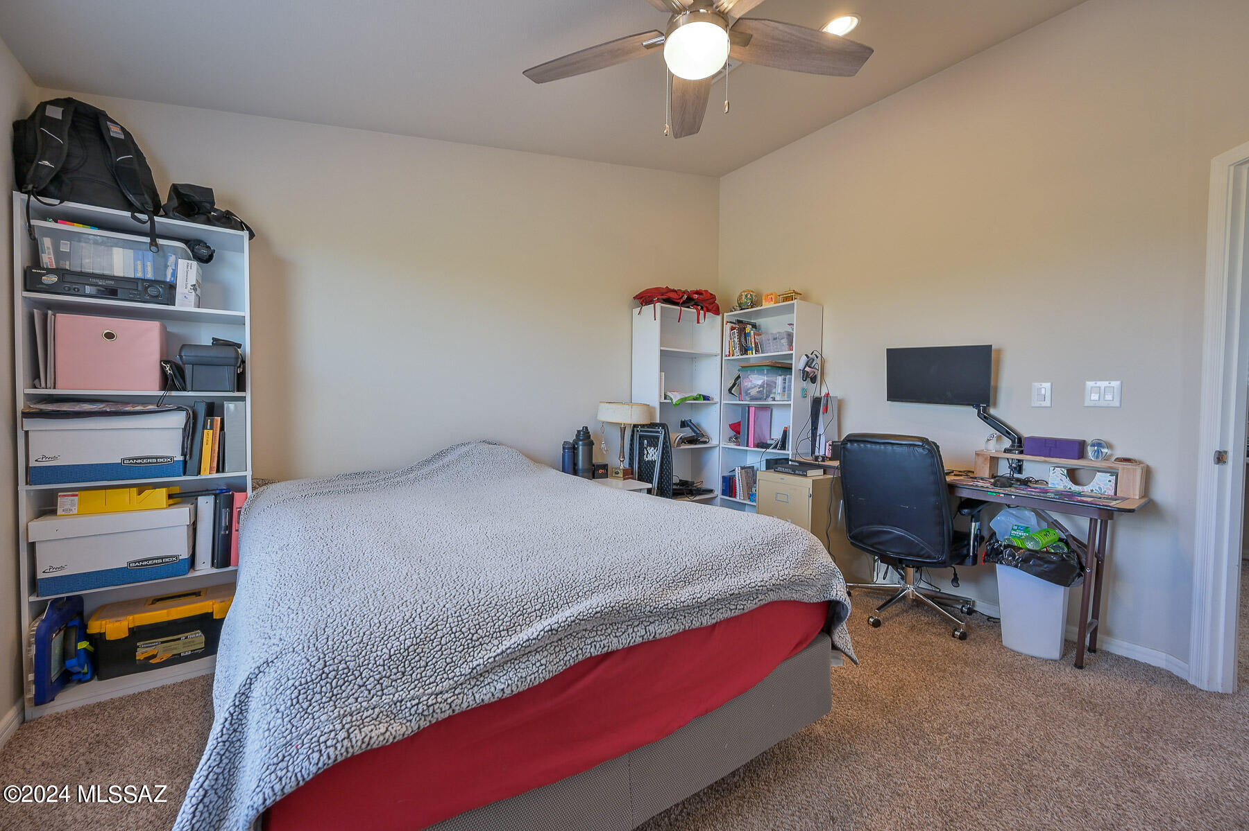 16050 Gold Bell Road Marana, AZ 85653 - Photo 31 of 38 Gallery Image 31