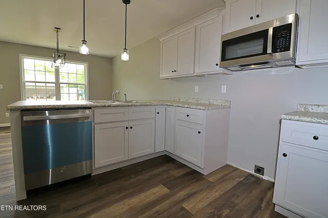 $419,000 | 607 Taylon Lane, Oneida, TN 37841