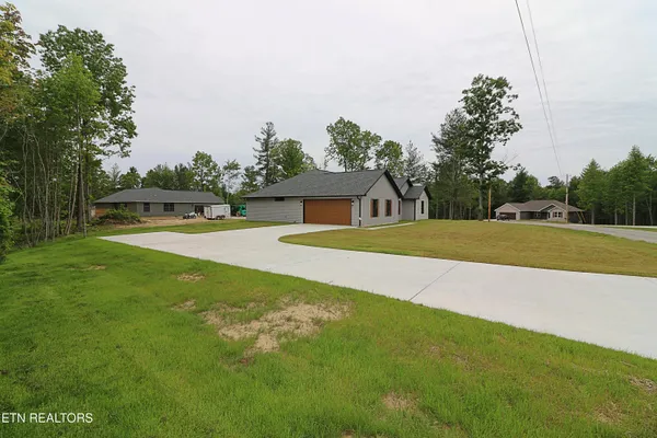 $419,000 | 607 Taylon Lane, Oneida, TN 37841
