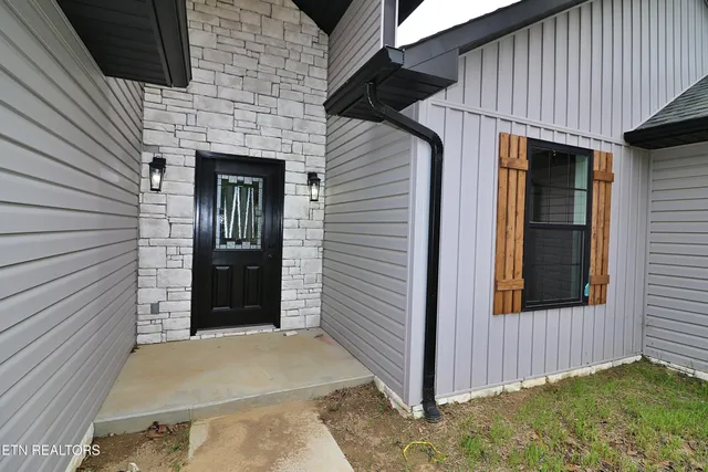 $419,000 | 607 Taylon Lane, Oneida, TN 37841