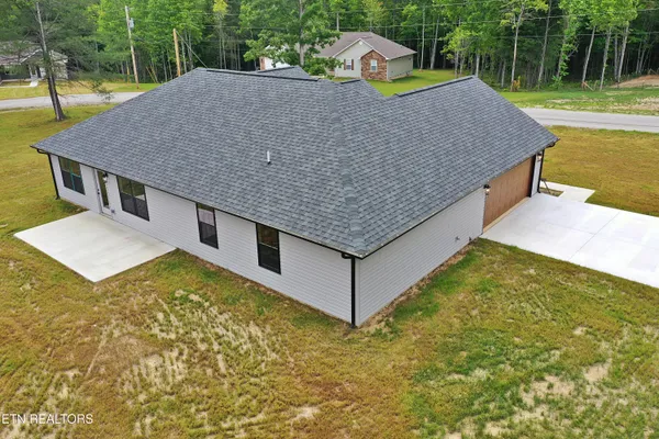 $419,000 | 607 Taylon Lane, Oneida, TN 37841