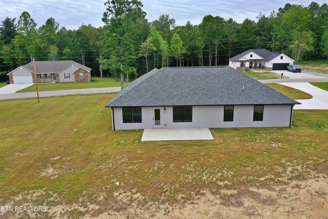 $419,000 | 607 Taylon Lane, Oneida, TN 37841