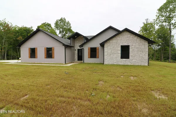 $419,000 | 607 Taylon Lane, Oneida, TN 37841