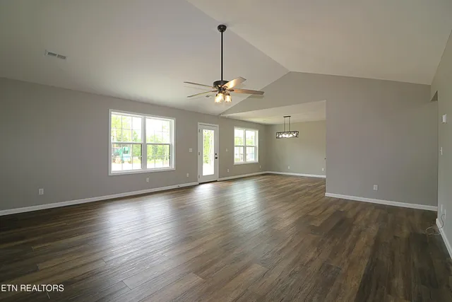 $419,000 | 607 Taylon Lane, Oneida, TN 37841