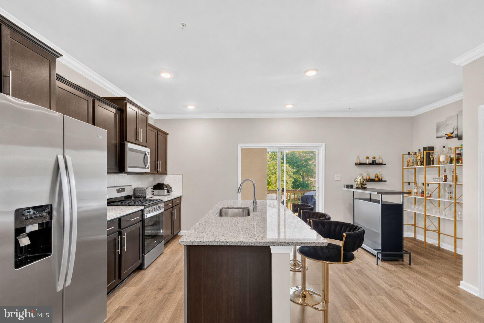 6624 Bullrush Court Clinton, MD 20735 - Photo 3 of 38