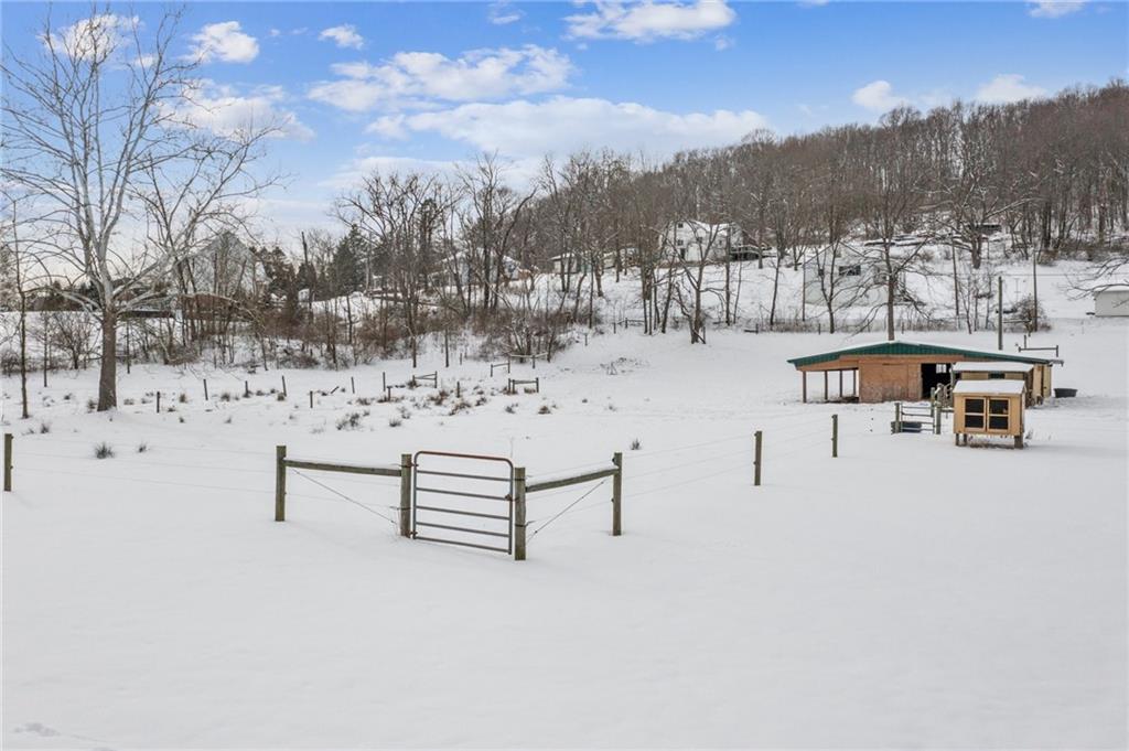 711 Pleasant Valley Road Connellsville, PA 15425 - Photo 38 of 46 a view of a terrace with trees