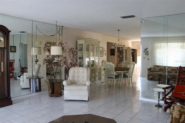$339,900 | 9242 36th Street North, Pinellas Park, FL 33782