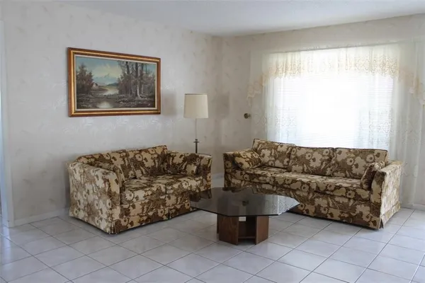 $339,900 | 9242 36th Street North, Pinellas Park, FL 33782