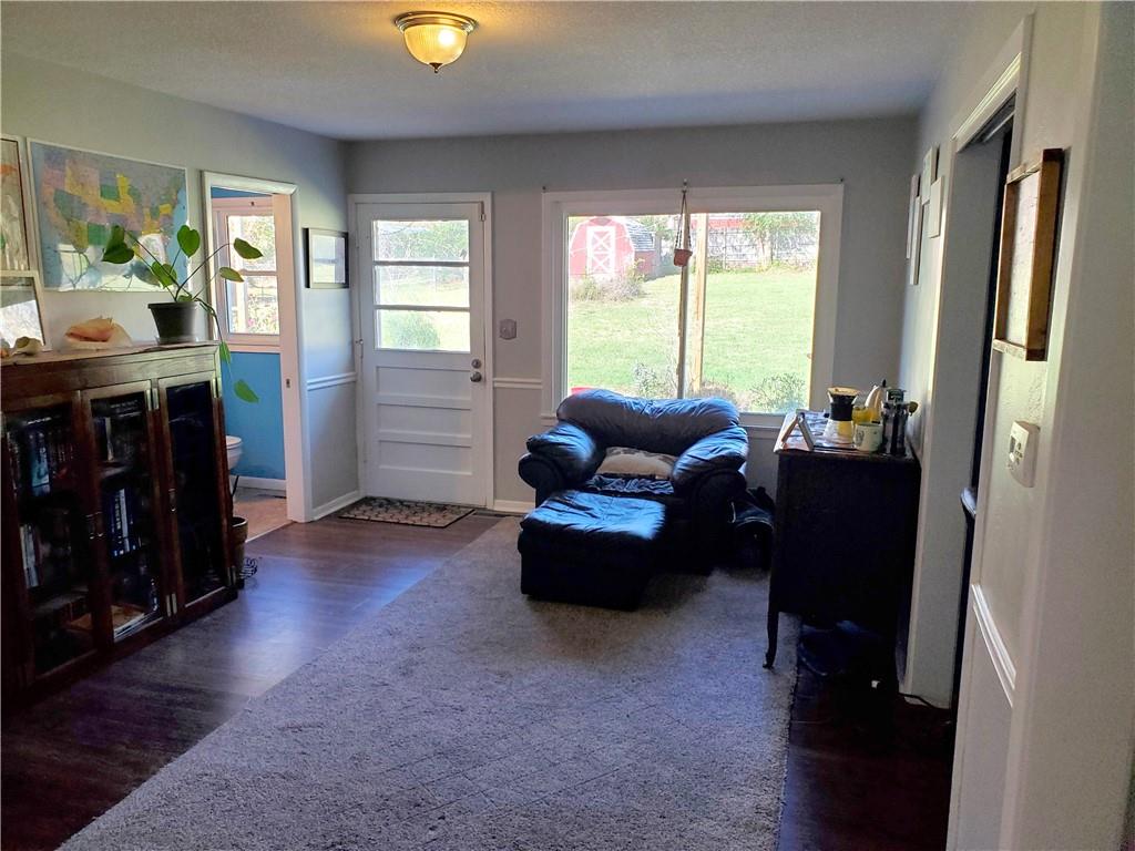 607 Christopher Street Warrensburg, MO 64093 - Photo 4 of 29