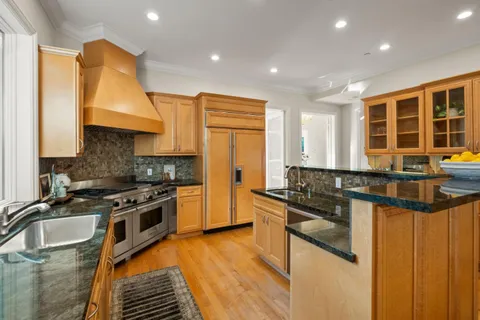 $3,888,000 | 310 Old Spanish Trail, Portola Valley, CA 94028