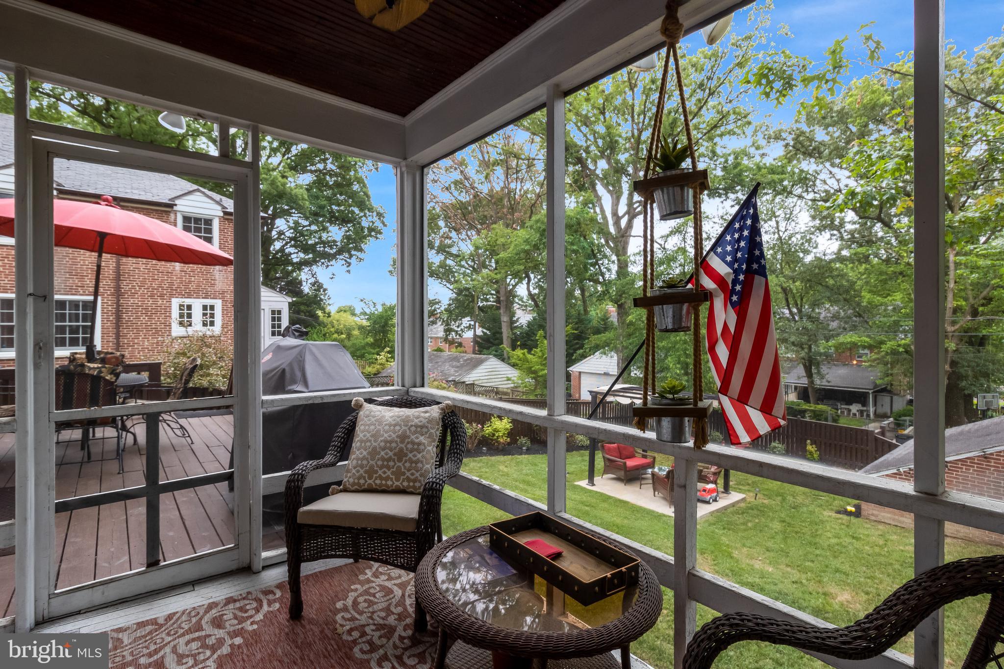 4018 Deepwood Road Baltimore, MD 21218 - Photo 3 of 35