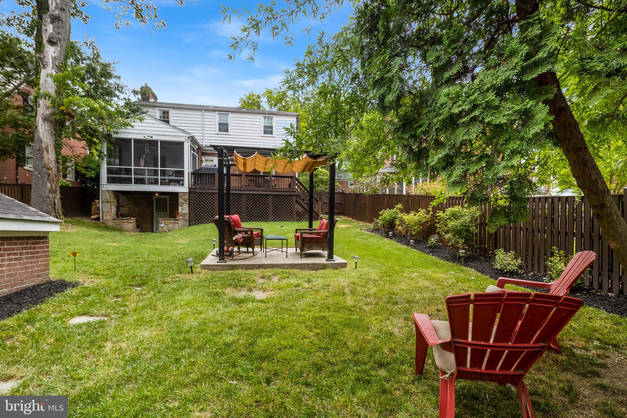 4018 Deepwood Road Baltimore, MD 21218 - Photo 31 of 35