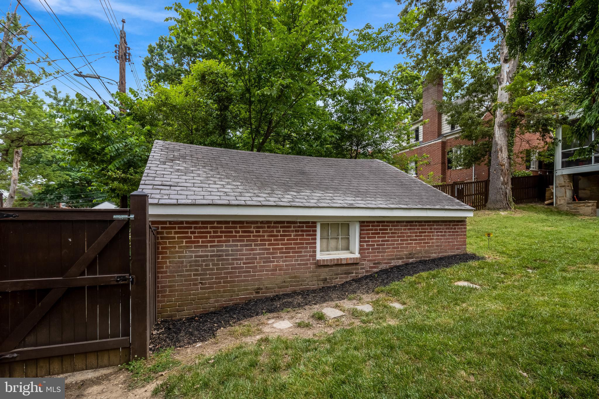 4018 Deepwood Road Baltimore, MD 21218 - Photo 32 of 35 Deatched garage