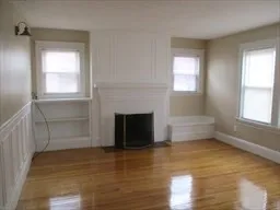 $2,100 | 1060 Pleasant Street, Unit 2, Worcester, MA 01602