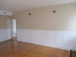 $2,100 | 1060 Pleasant Street, Unit 2, Worcester, MA 01602